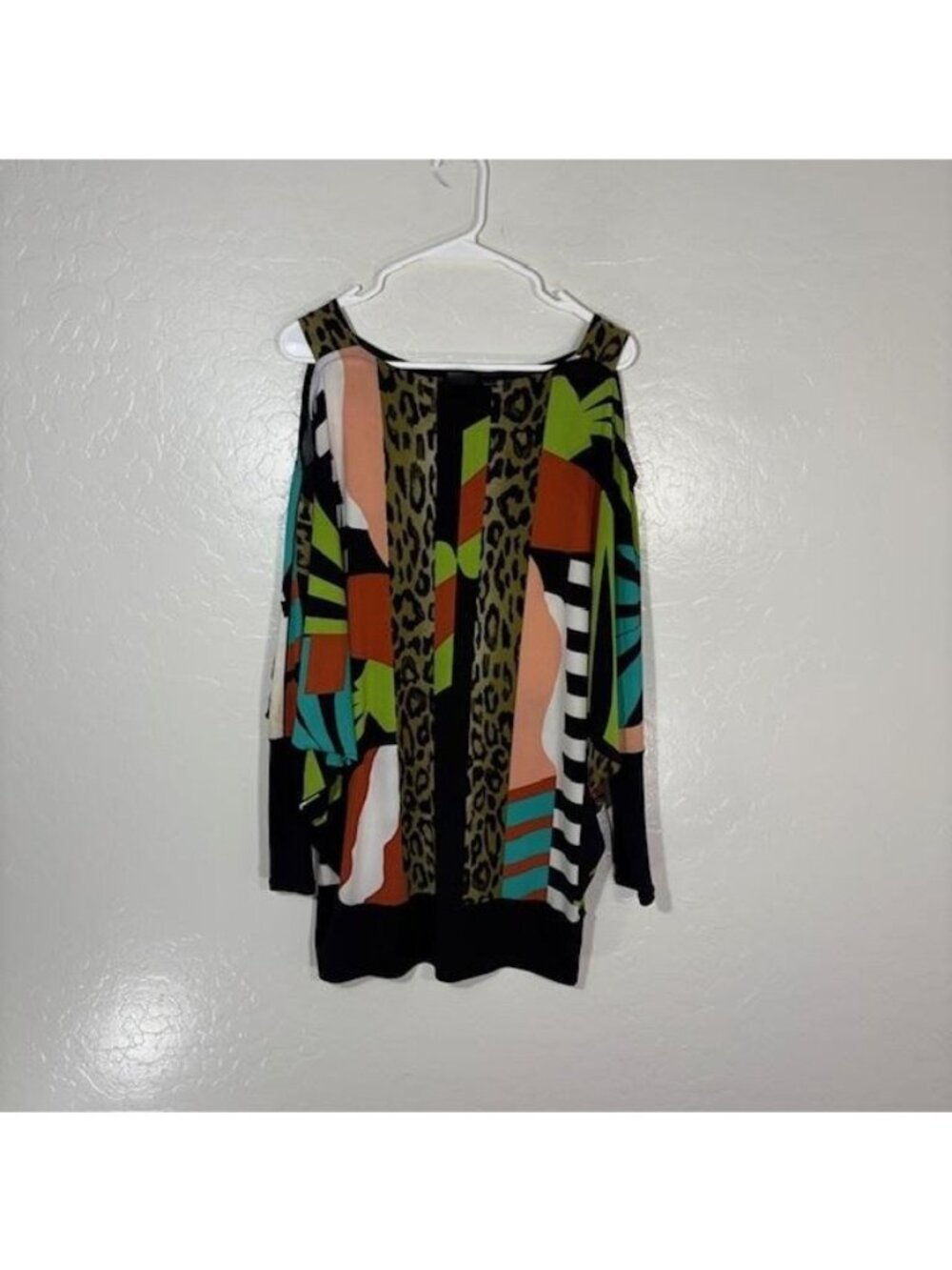 Eva Varro Blouse Womens Small Multicolor Animal Print Cold Shoulder Tunic Top